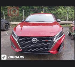 نيسان ألتيما